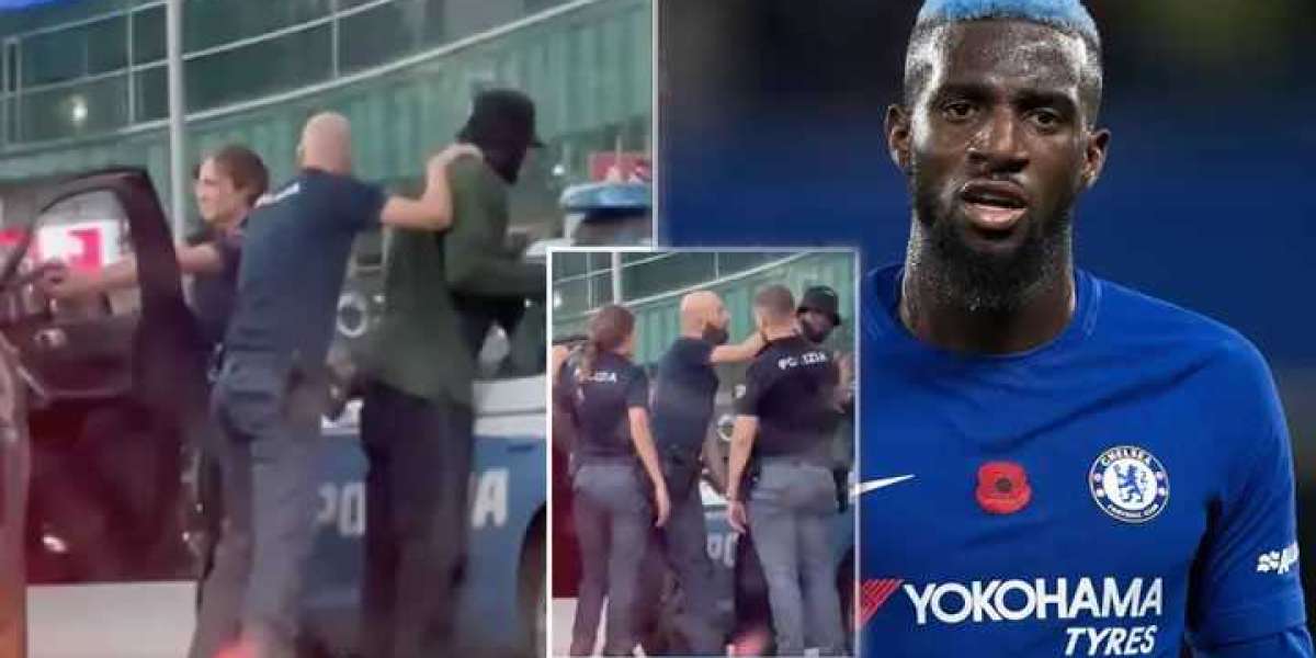 Tiemoue Bakayoko (Chelsea) menacé avec une arme à feu à Milan