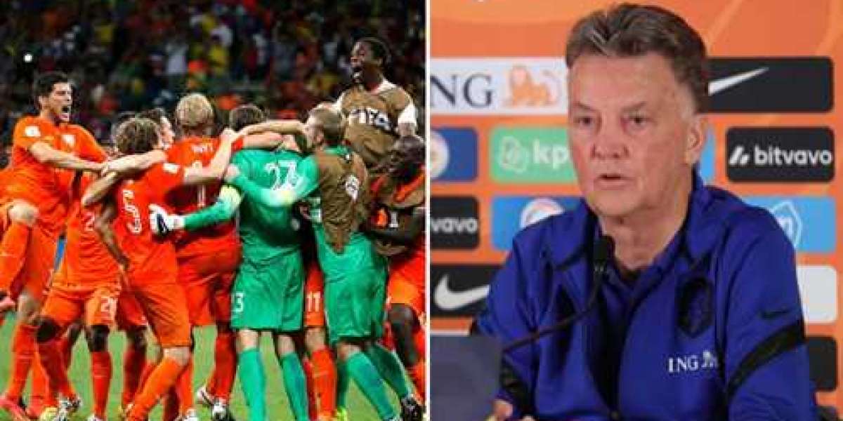 Louis Van Gaal licencie brutalement un membre de la sélection néerlandaise pour la Coupe du monde, présent depuis 2011
