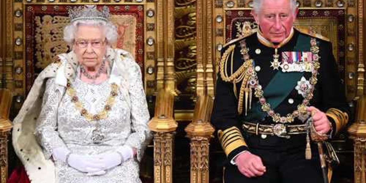Après le décès de la reine Elizabeth II, le Royaume-Uni a un nouveau monarque, le roi Charles III.