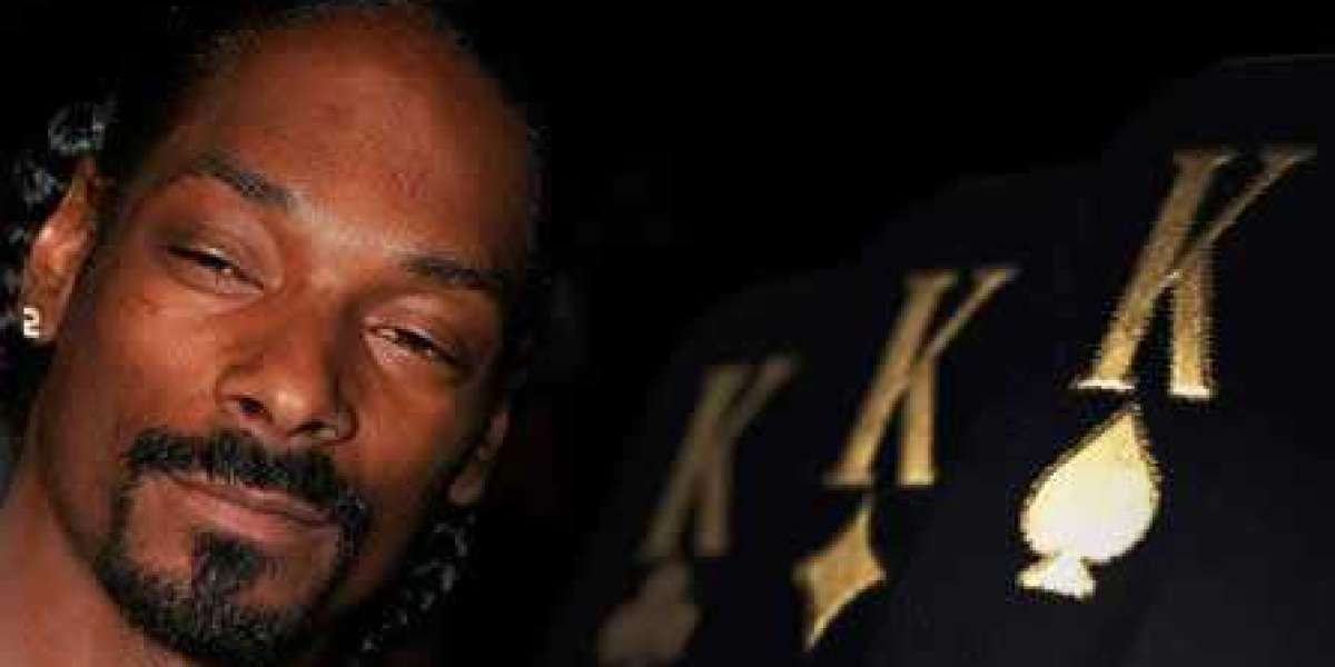 Snoop Dogg s'associe à Roobet pour lancer un Crypto-Casino en ligne