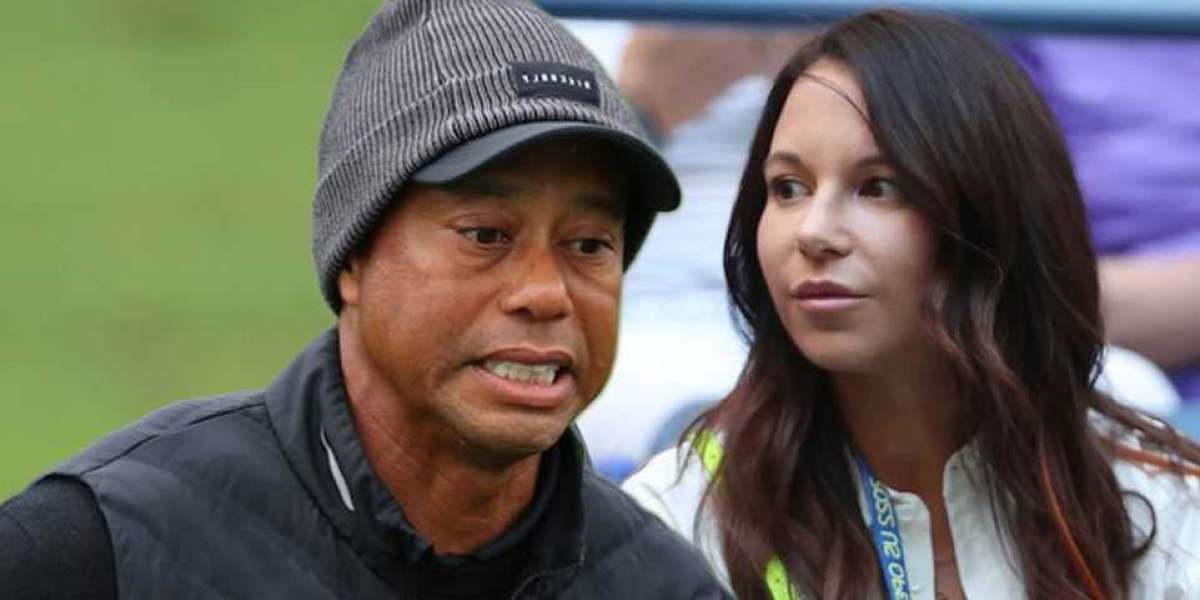 L'ex-maitresse de Tiger Woods, Erica Herman, laccuse de harcèlement sexuel
