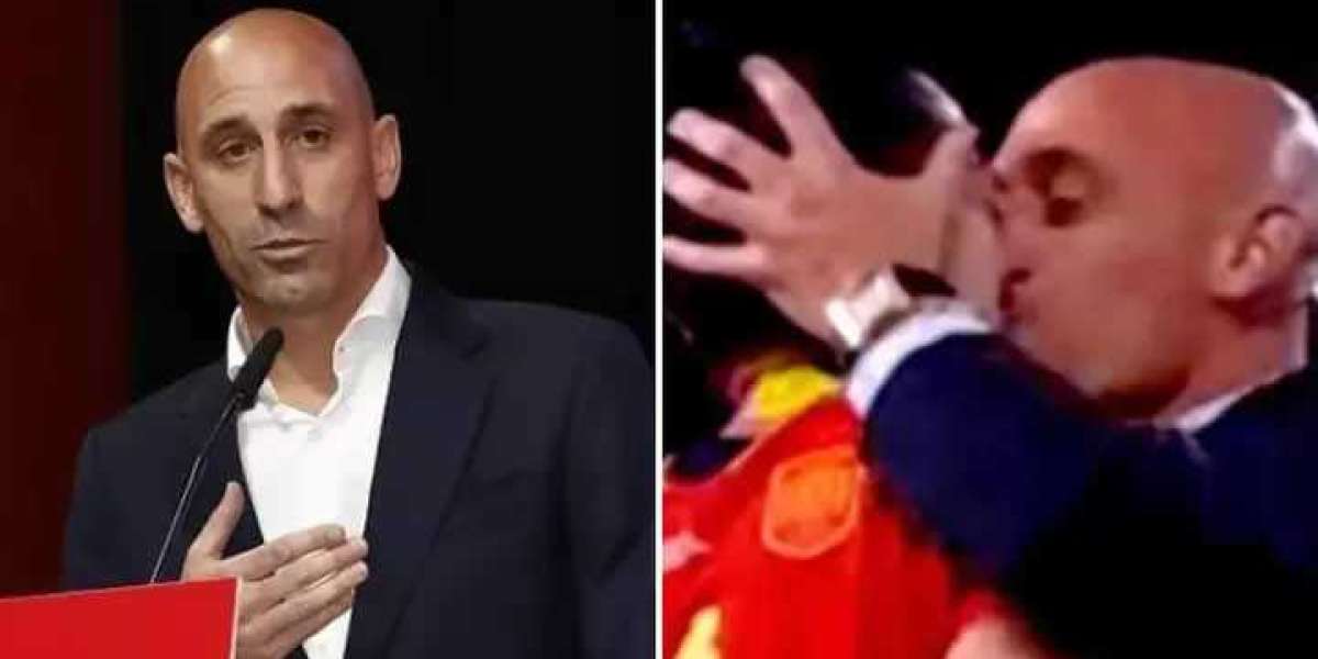 La mère de Luis Rubiales, président de la Fédération espagnole de football, entre en grève de la faim dans une église