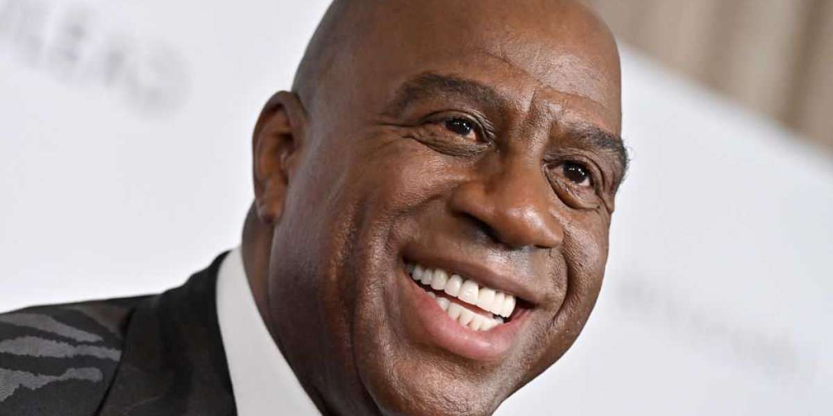 Magic Johnson rejoint le groupe privilégié des athlètes et anciens joueurs professionnels milliardaires