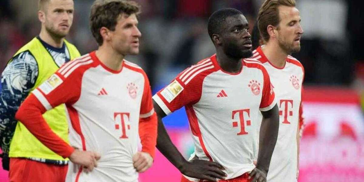 Bayern München verliert gegen Werder Bremen und rutscht damit im Titelrennen der Bundesliga ab