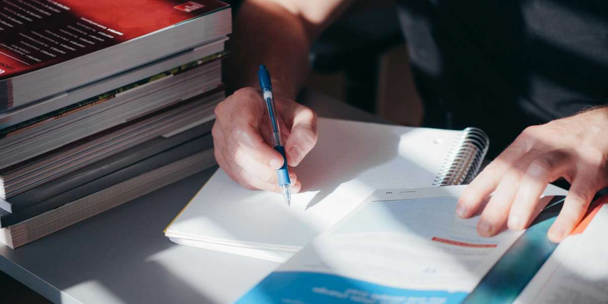 How to Map Out Your Exam Prep in Dubai with an SAT Score Calculator