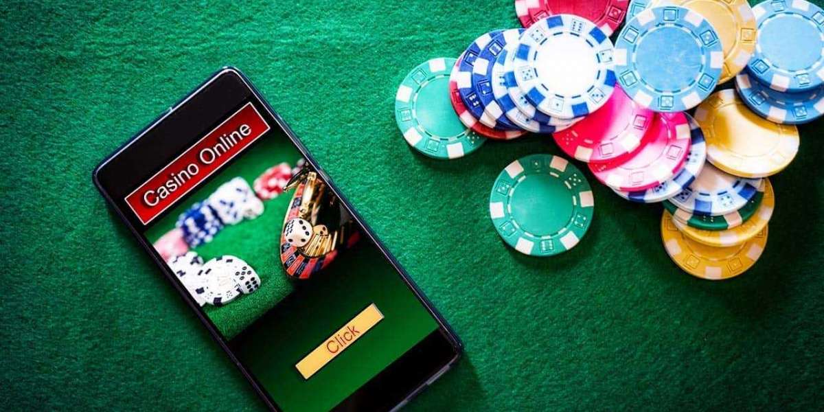 Casino en la carretera del pollo.
