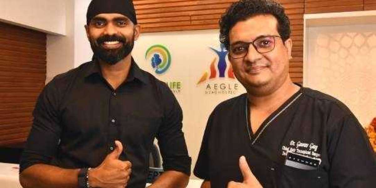 Why Choosing a Competent Hair Transplant Surgeon in Delhi Is Important for Your Self Confidence