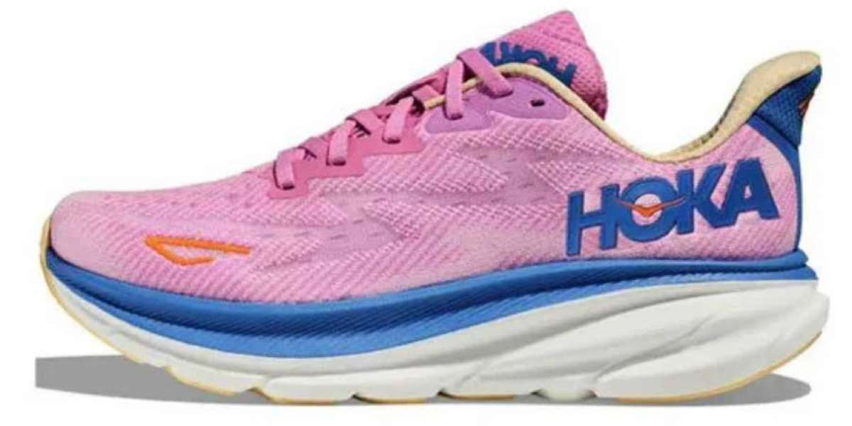HOKA 跑鞋為什麼這麼軟？深入解析！
