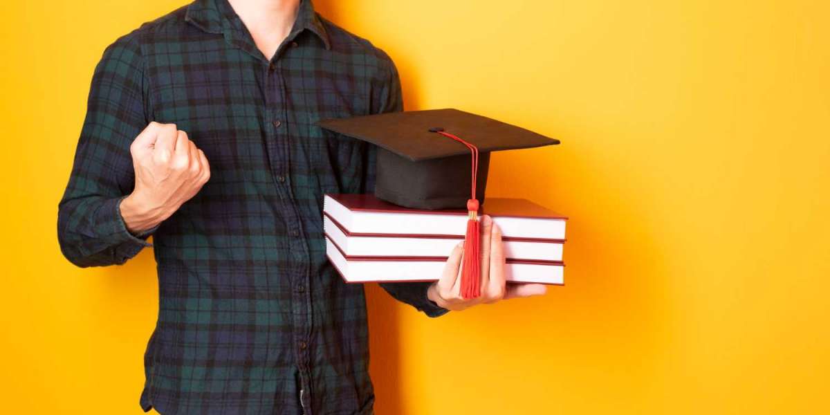 Оформление дипломов всех уровней образования