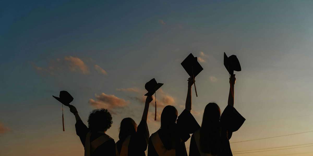 How AP Courses for Engineering Prepare Students for University Life