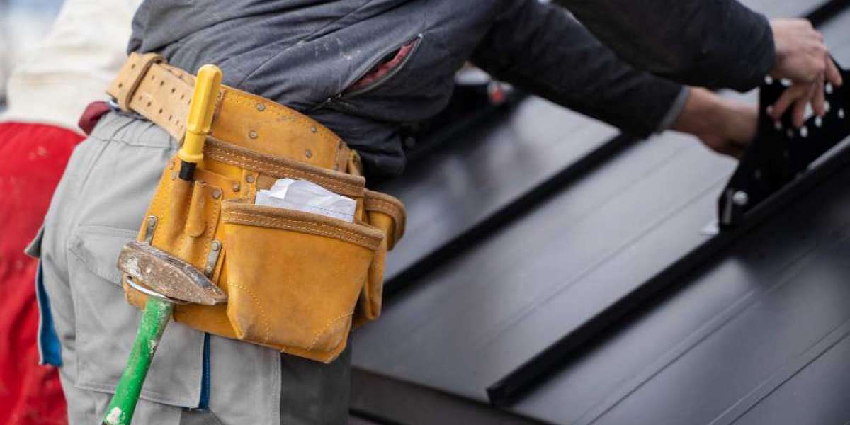 The Role of a Bellingham Roofer in Home Maintenance