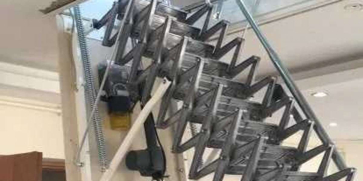 Katlanır Makaslı Çatı Merdiveni