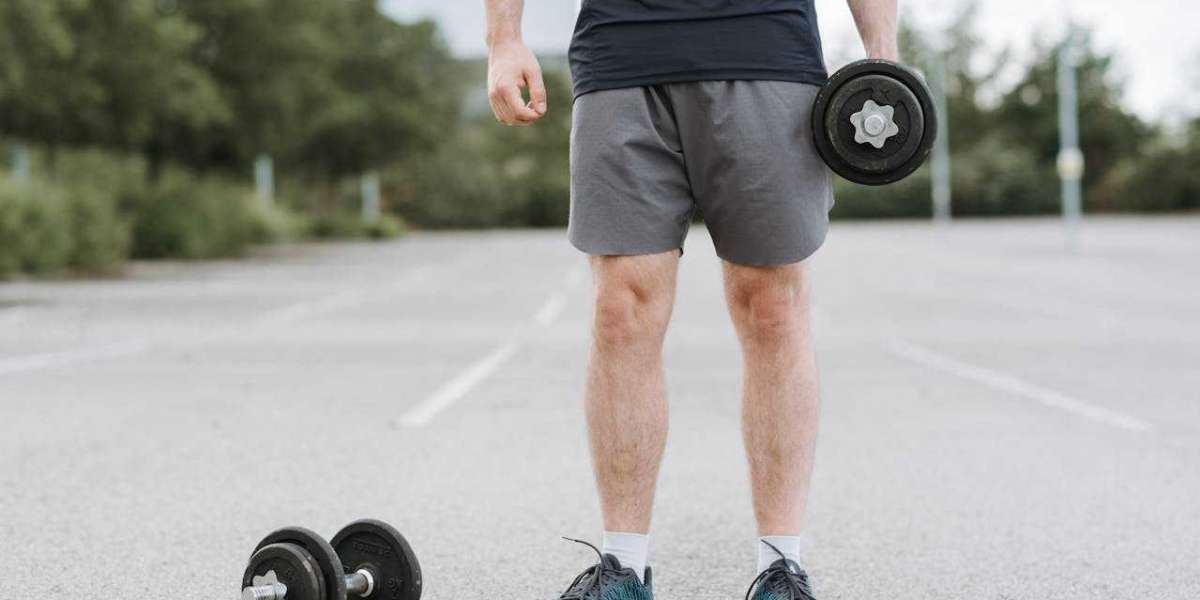 How Athletic Shorts Improve Performance in Specific Sports