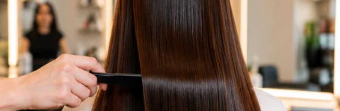Salon Rouge Cover Image
